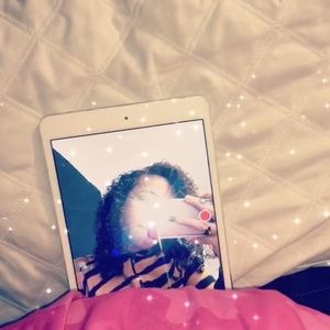 Meet your Posher, Erica